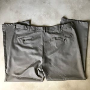Haggar Premium No Iron Khaki